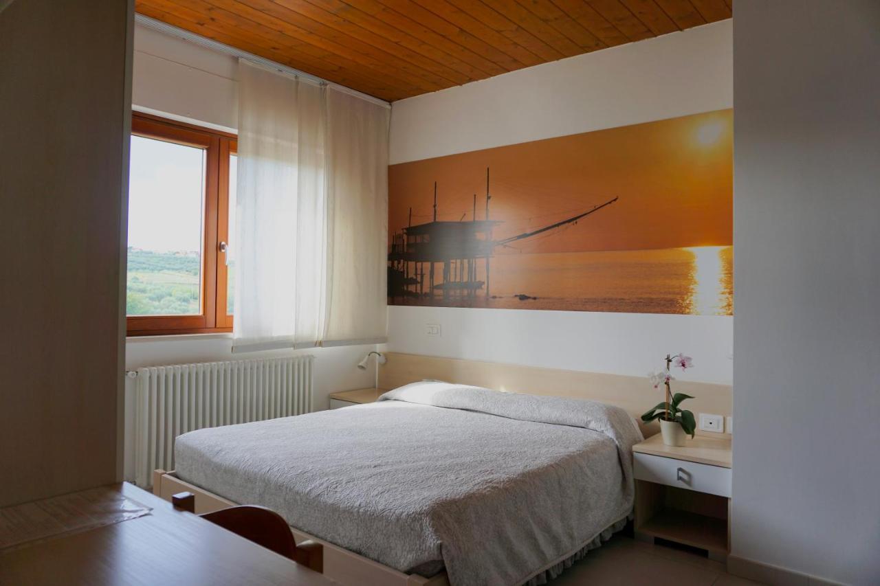 Gioia In Collina Bed & Breakfast Torrevecchia Teatina Eksteriør bilde